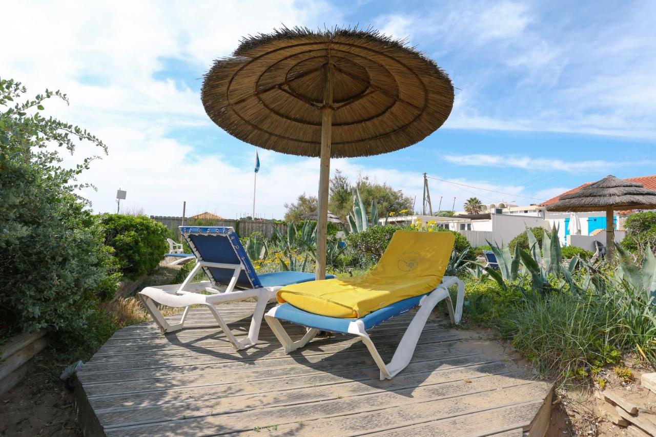 Appartements Acces Prive Plage De La Bergerie Hyères Kültér fotó