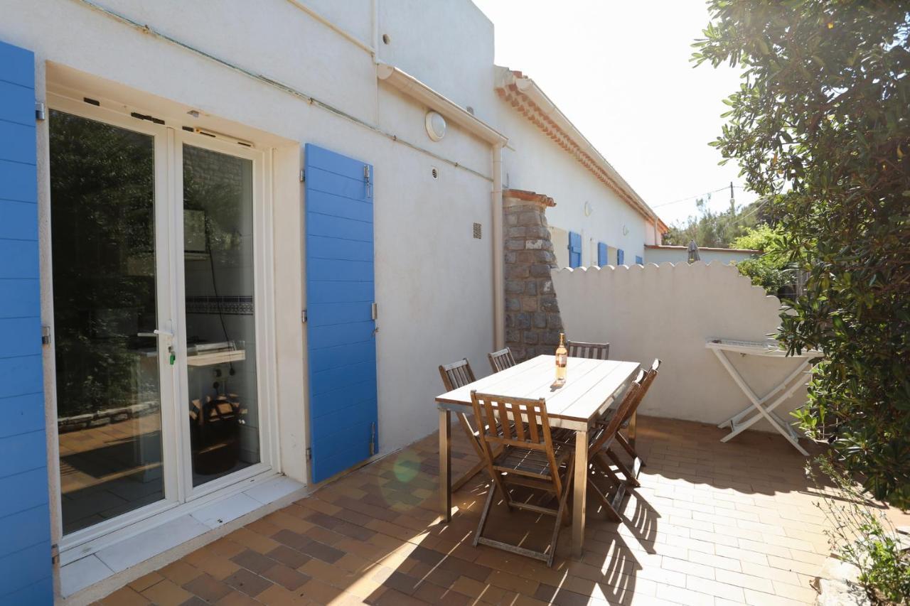 Appartements Acces Prive Plage De La Bergerie Hyères Kültér fotó